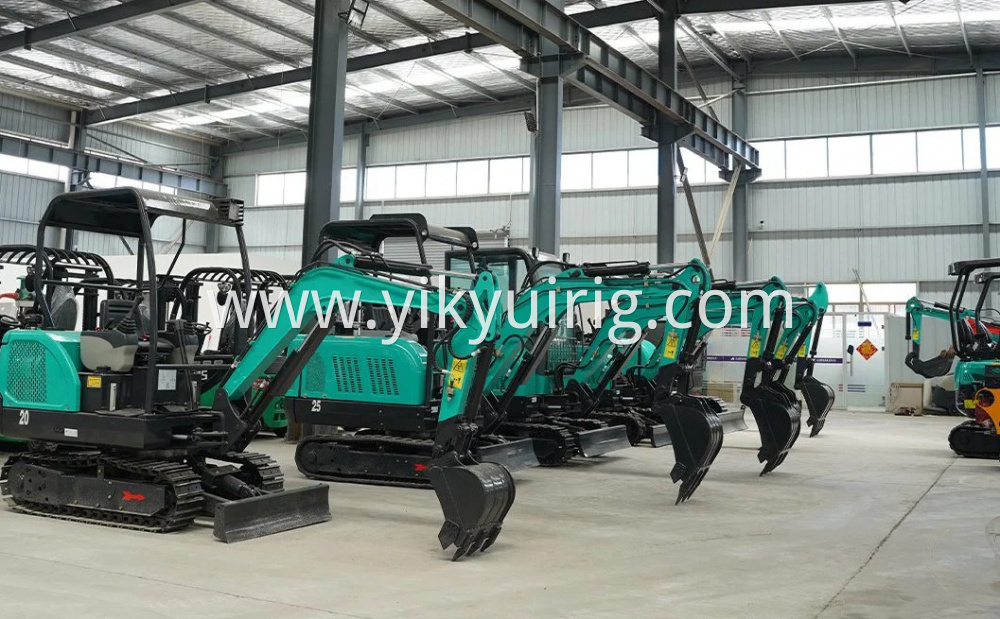 Crawler Hydraulic Farm Garden Diesel Mini Excavator Cheap Factory Price For Sale 6 Png